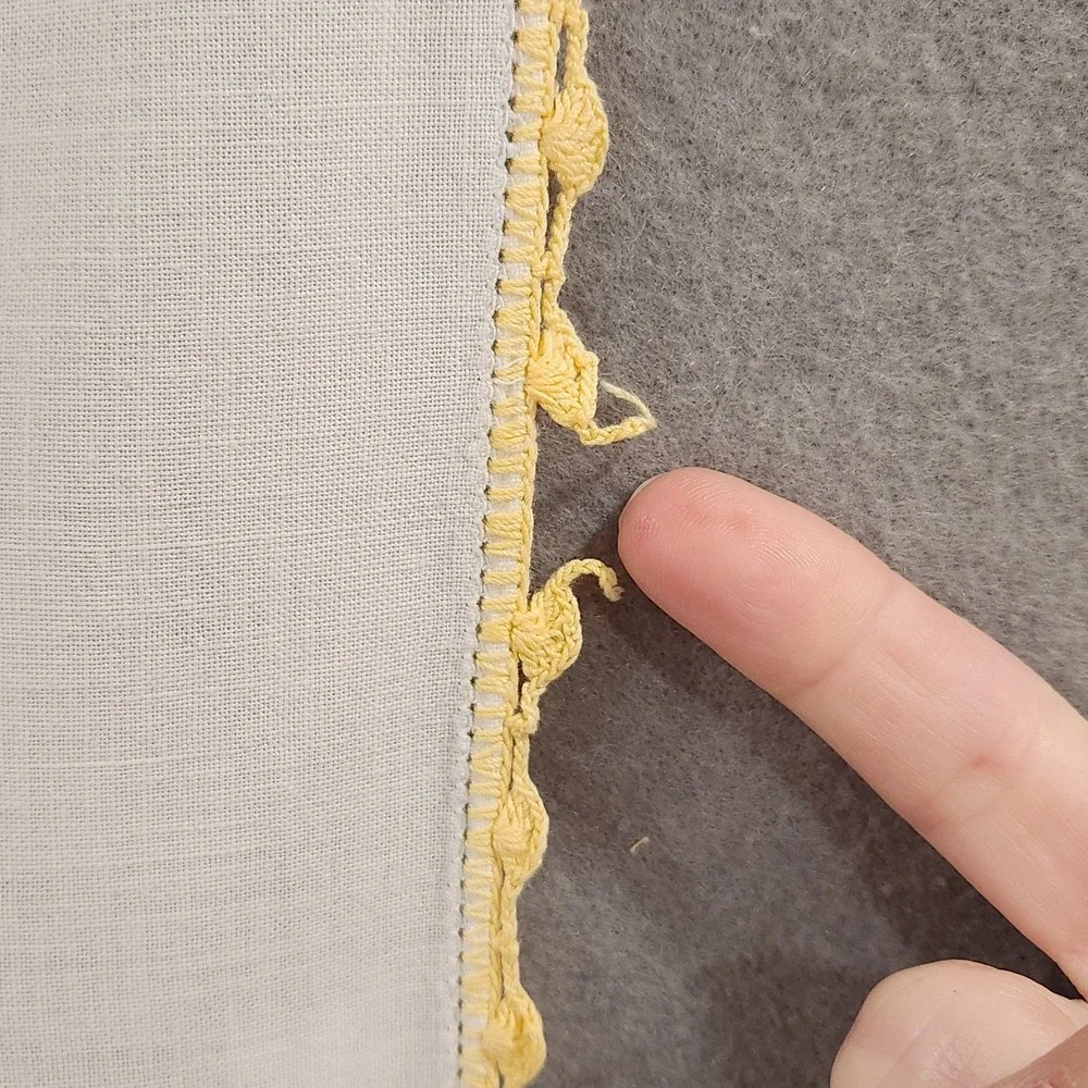 Vintage Tablecloth Hand Made Embroidered Floral Crochet Lace Trim Cottage 32x35